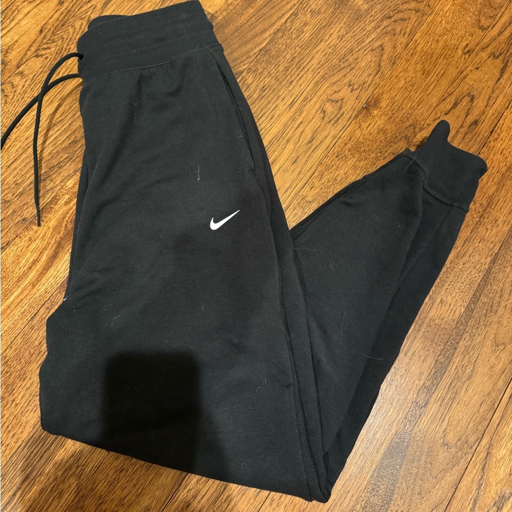 Nike joggers